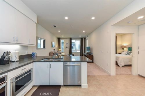 1530 Nolita, Irvine, CA, 92612-8549 | Card Image