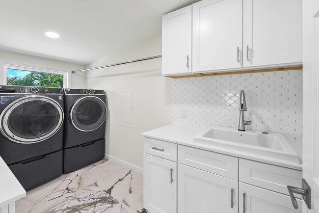7 Lantana Ln, House other with 3 bedrooms, 3 bathrooms and null parking in Sewalls Point FL | Image 41