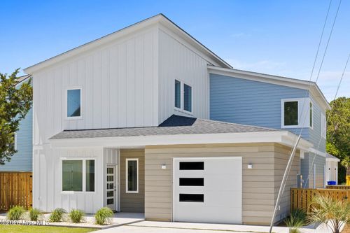 1100 S Sixth Street S, Carolina Beach, NC, 28428 | Card Image