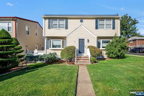 21 Kipp Ave, Lodi, NJ, 07644-2914 | Card Image