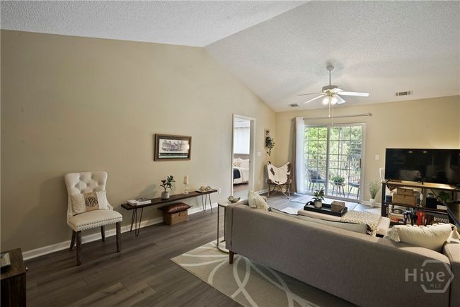 APT-70 - 310 Tibet Ave, Condo with 2 bedrooms, 2 bathrooms and null parking in savannah GA | Image 5