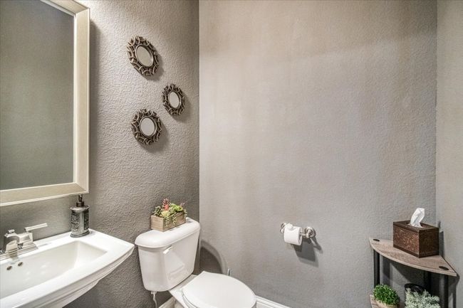 1403 Lone Eagle Way, House other with 5 bedrooms, 5 bathrooms and null parking in Arlington TX | Image 11