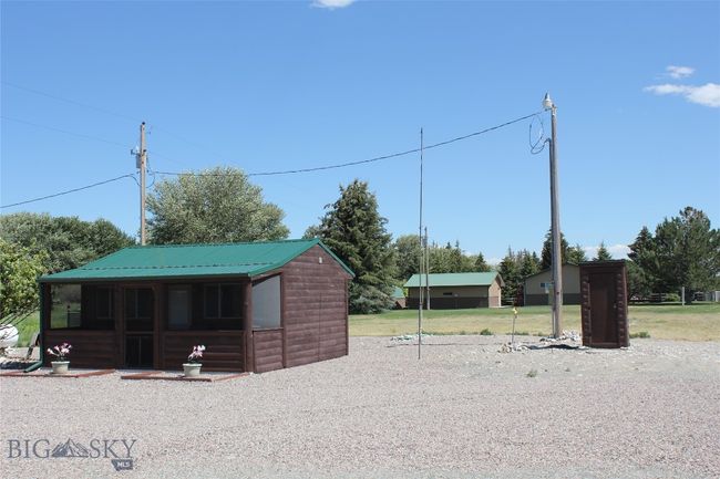 19970 Mt Highway 91 N, House other with 3 bedrooms, 2 bathrooms and null parking in Glen MT | Image 10