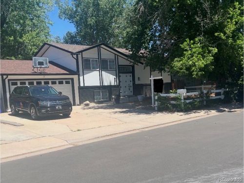 12147 E Hawaii Dr, Aurora, CO, 80012-5301 | Card Image