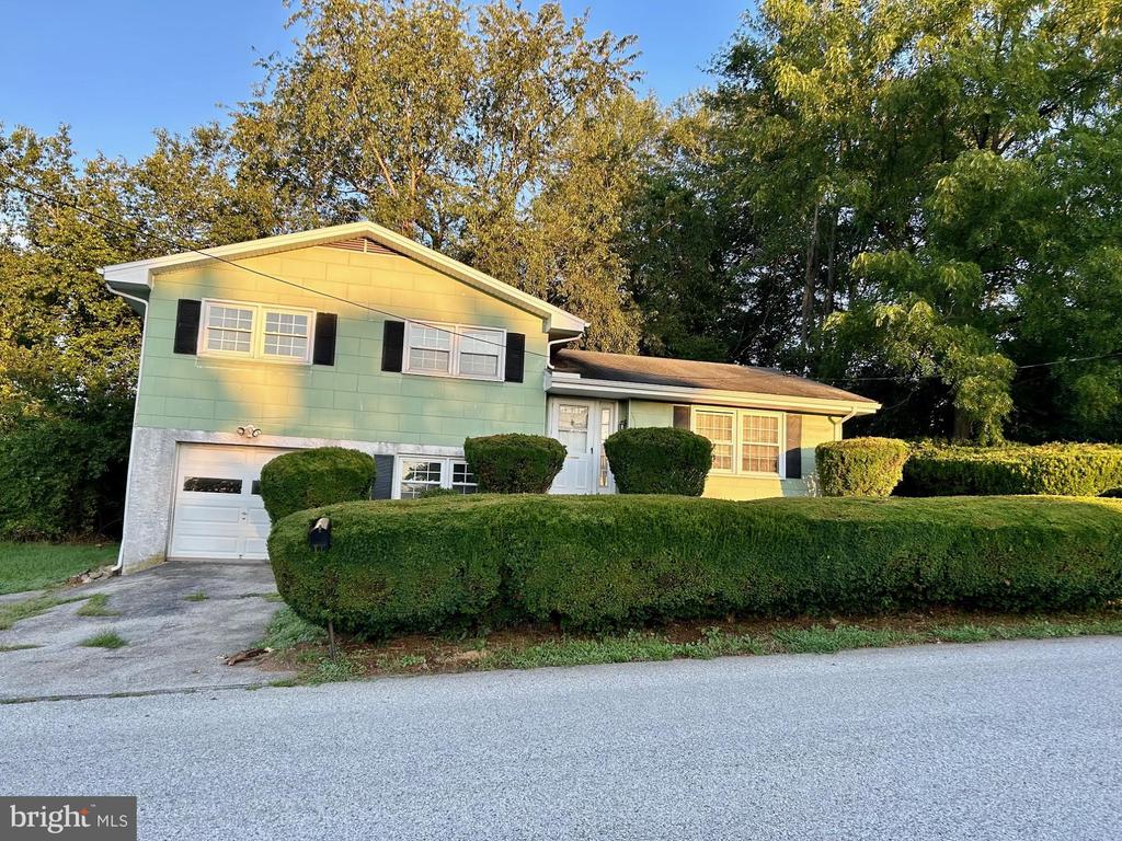 Moody St, Coatesville, PA 19320
