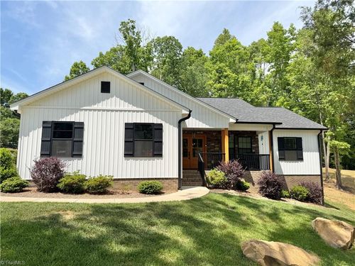 810 Hidden Ct, Asheboro, NC, 27205-9659 | Card Image
