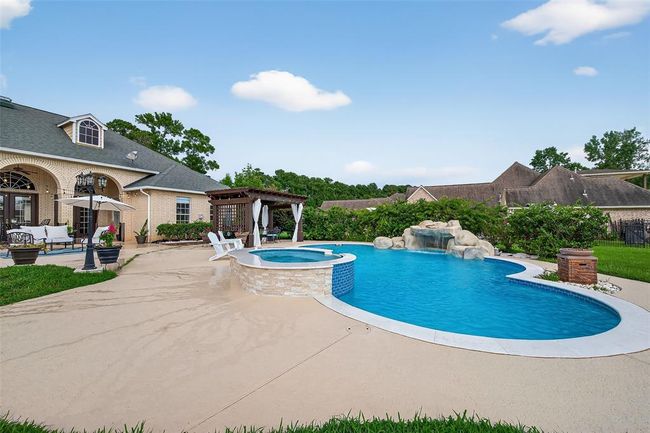 31810 Edgewater Dr, House other with 4 bedrooms, 3 bathrooms and 3 parking in Magnolia TX | Image 40
