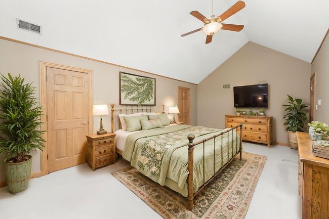 7061 W Boyington Ln, House other with 3 bedrooms, 3 bathrooms and 3 parking in Monee IL | Image 16