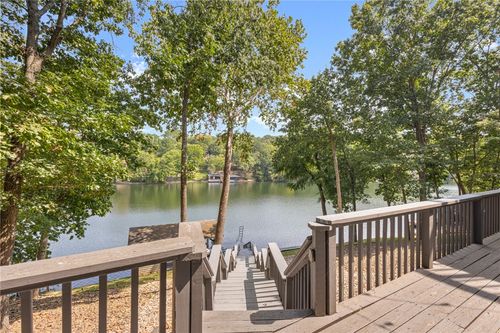 4 Frensham Ln, Bella Vista, AR, 72715-6900 | Card Image