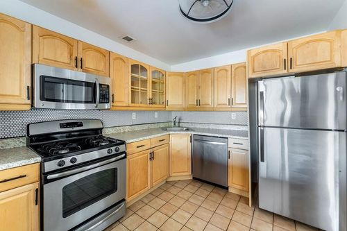 apt-4f-1150 River Rd, Edgewater, NJ, 07020-1348 | Card Image