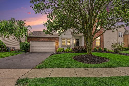 8376 Almond Park Dr, Blacklick, OH, 43004-8195 | Card Image