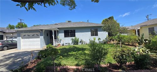 8068 Hazeltine Ave, Panorama City, CA, 91402-5307 | Card Image