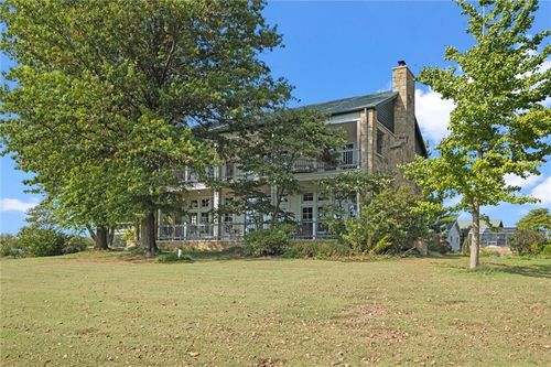 17580 Cantrell Rd, Linwood, KS, 66052-4510 | Card Image