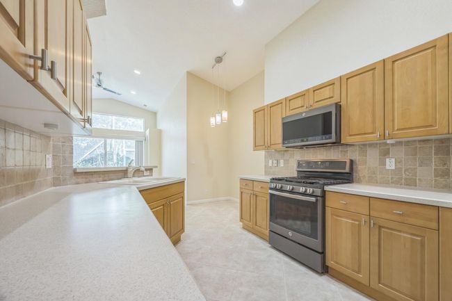 5780 Saddle Trail Ln, House other with 3 bedrooms, 3 bathrooms and null parking in Lake Worth FL | Image 5