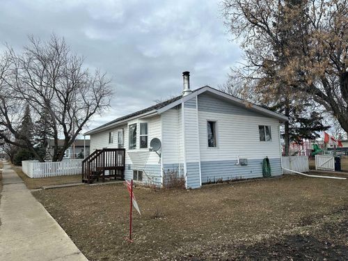 4606 49 Street, Rycroft, AB, T0H3A0 | Card Image