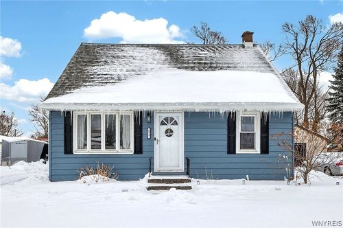 615 69th Street, Niagara Falls, NY, 14304 | Card Image