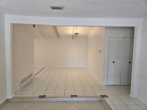 3325 Lariat Ln, Garland, TX, 75042-5415 | Card Image