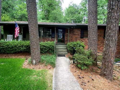 2000 Fairway Cir Ne, brookhaven, GA, 30319-3823 | Card Image