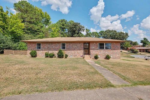 917 S. Hughes Street, Little Rock, AR, 72204 | Card Image