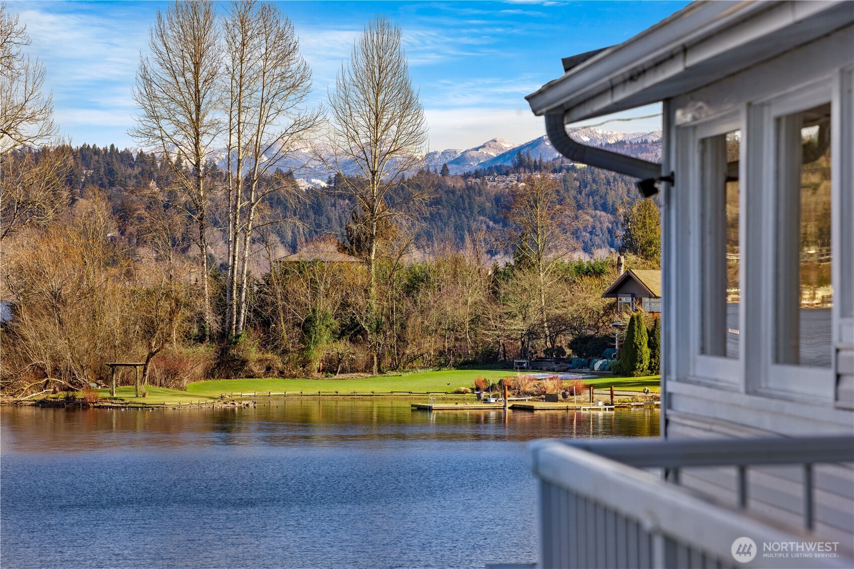 Residential Lease in Issaquah 3