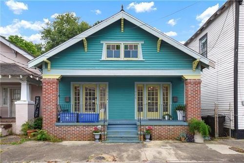 905- 907 Pelican Avenue, New Orleans, LA, 70114 | Card Image