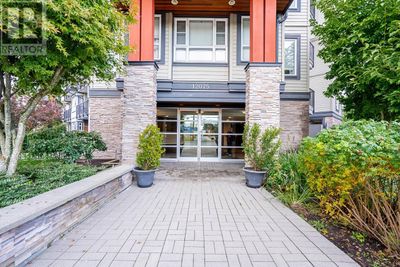 417 - 12075 Edge St, Condo with 1 bedrooms, 1 bathrooms and 1 parking in Maple Ridge BC | Image 2