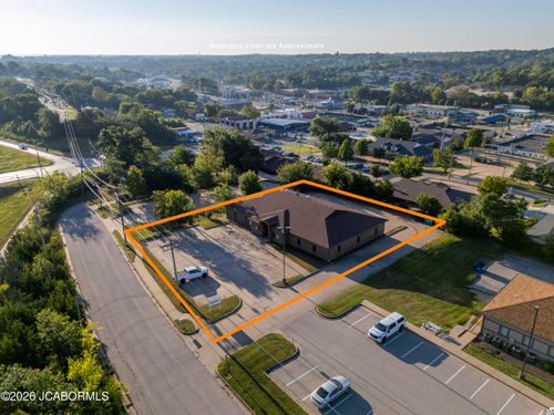 2009 Saint Marys Blvd, Jefferson City, MO, 65109-1509 | Card Image