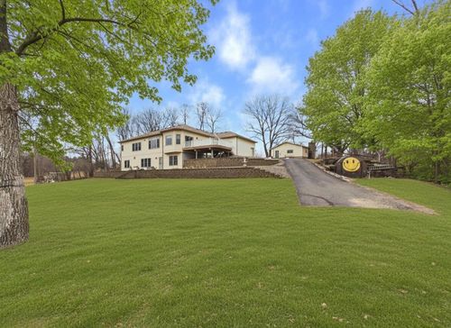 18559 Empire Trl, Burtrum, MN, 56318-4733 | Card Image