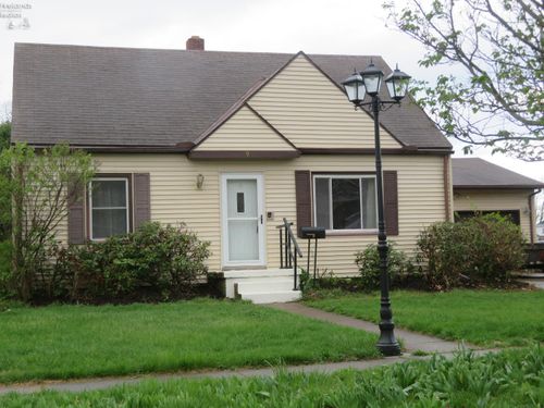 9 Chatham St, Norwalk, OH, 44857-1811 | Card Image