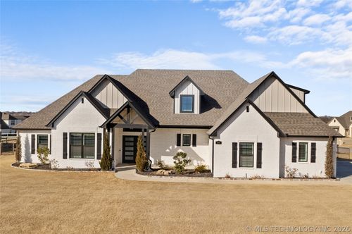 8202 N 150th Eastavenue, Owasso, OK, 74055 | Card Image