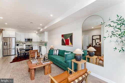 apt-b-2116 4th St Ne, WASHINGTON, DC, 20002-2470 | Card Image