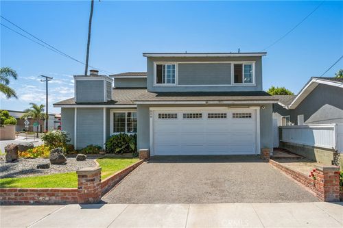 850 Coastline Dr, Seal Beach, CA, 90740-5811 | Card Image