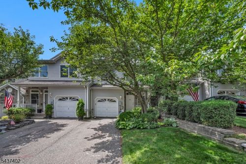 286 Summerhill Dr, Morris Plains, NJ, 07950-1176 | Card Image