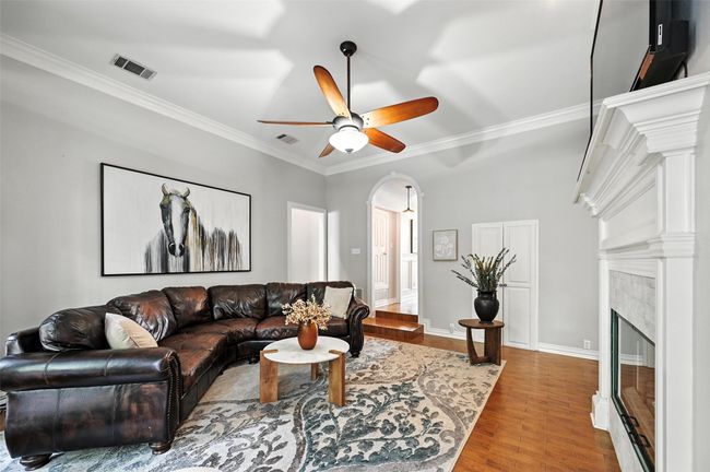 817 Nueces Trl, House other with 4 bedrooms, 4 bathrooms and null parking in Midlothian TX | Image 6