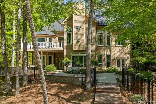 104 West Pointe Drive, Macon, NC, 27551 | Card Image