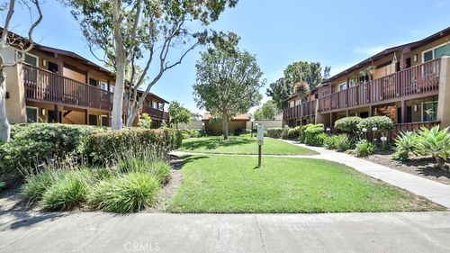 apt-57-1000 W Macarthur Blvd, Santa Ana, CA, 92707-4652 | Card Image