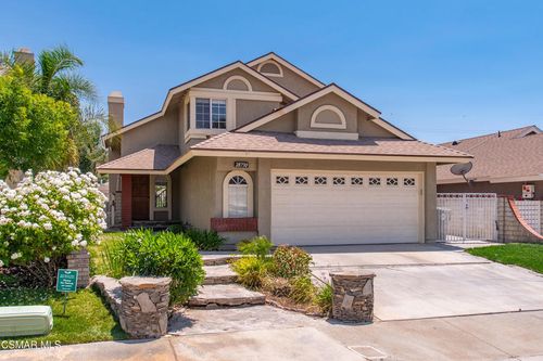 28730 Raintree Ln, Santa Clarita, CA, 91390 | Card Image