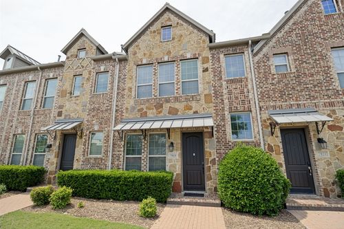 7919 Parkwood Blvd, Plano, TX, 75024-5880 | Card Image