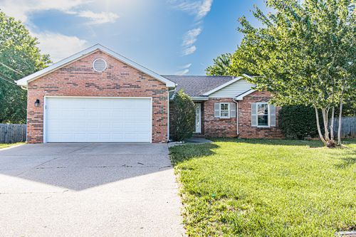 815 Iris Ln, Clarksville, TN, 37042 | Card Image