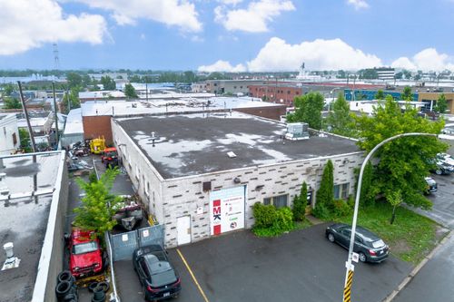 5390 Rue De Castille, Montréal, QC, H1G3E4 | Card Image