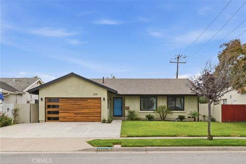 21551 Kanakoa Ln, Huntington Beach, CA, 92646-7941 | Card Image