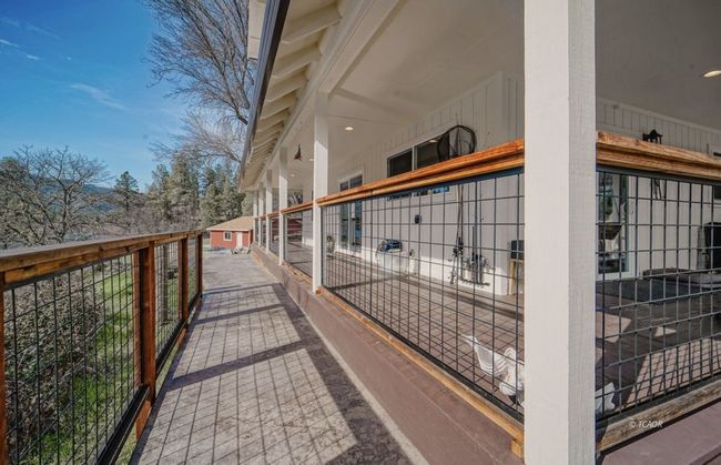 covered deck | Image 11
