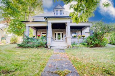 26 Queen St, House other with 6 bedrooms, 3 bathrooms and 12 parking in Campbellford ON | Image 1