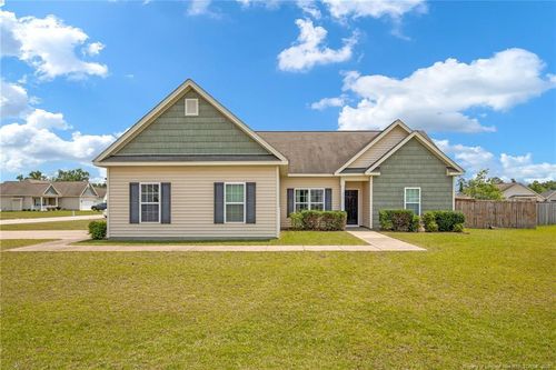 116 Sandstone Dr, Raeford, NC, 28376-7658 | Card Image