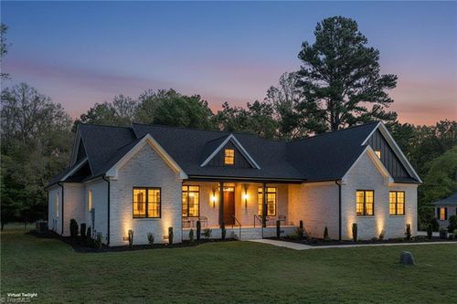 7618 Pemberley Dr, Oak Ridge, NC, 27310-9909 | Card Image