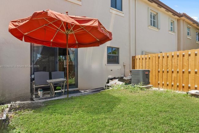 21937 Sw 88 Th Path, Townhouse with 3 bedrooms, 3 bathrooms and null parking in Cutler Bay FL | Image 18