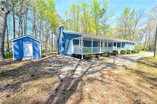 5955 Kemp Dr, Acworth, GA, 30102-1703 | Card Image