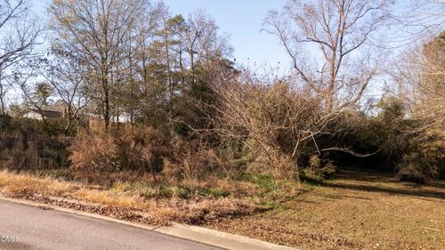 00 N Johnson St, Benson, NC, 27504 | Card Image