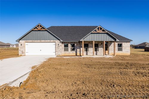 180 Maple Leaf Drive, Durant, OK, 74701 | Card Image