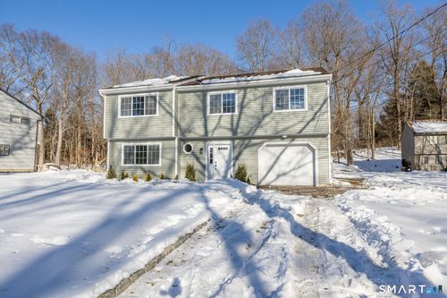 18 Oakhill Ave, Norwalk, CT, 06854-2411 | Card Image